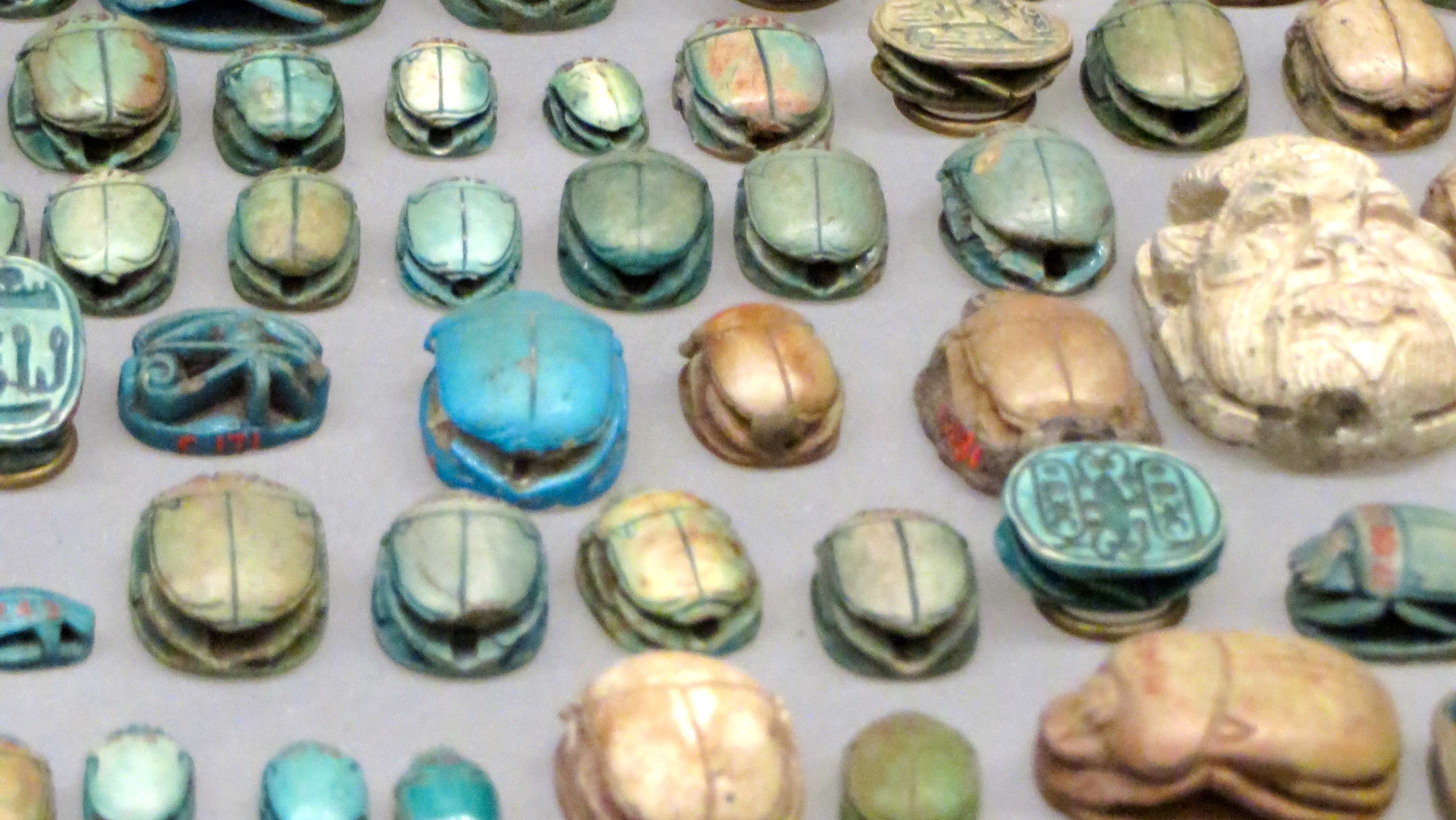 Scarab amulets, The Met.
