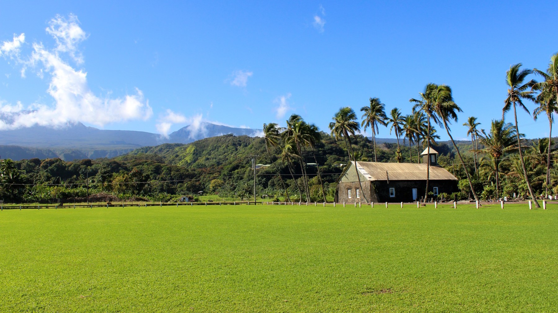 Old village, Ke'anae Peninsula, Road to Hana, Maui, Hawaii